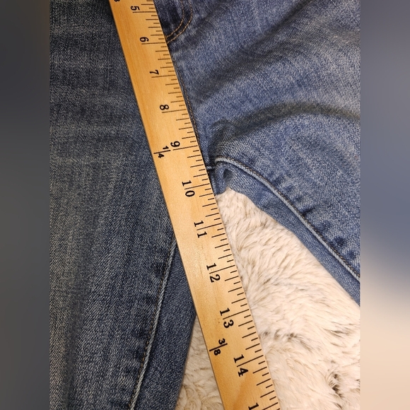 Kut From The Kloth Mid Rise Distressed Medium Wash Jeans Size 8 - Picture 9 of 11